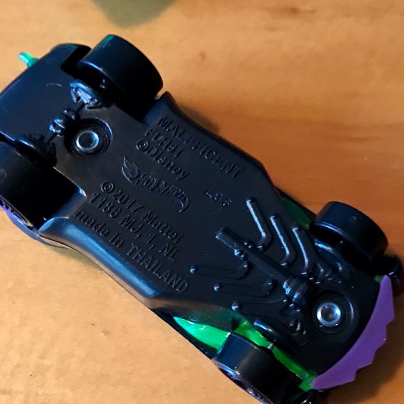 Lot MATTEL Character Cars Teen Titans Go Spongebob Plankton Maleficent Vehicles - Picture 12 of 14